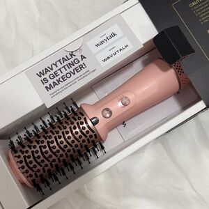 NWT Wavytalk 5-in-1 Hot Hair Brush